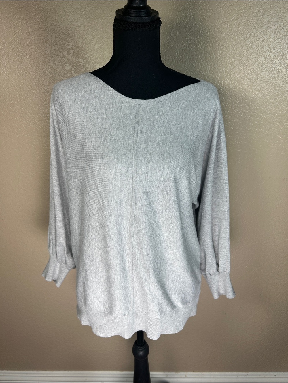 Max Studio Light Gray Dolman Sleeve Sweater Top Large